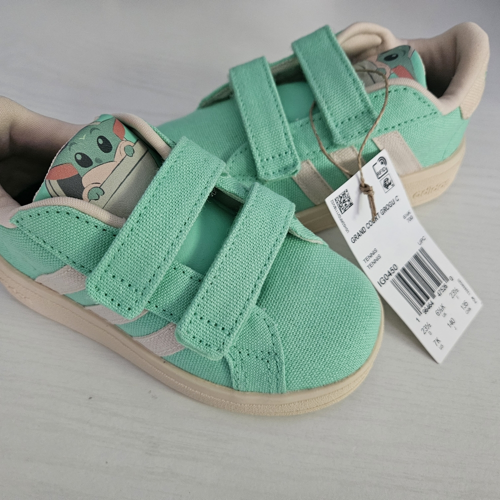Adidas Grand Court Grogu Cloudfoam sneaker